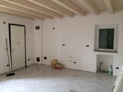 App.to 2 camere in venditaReggio Emilia - Cella