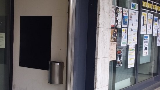 Negozio/ufficio in venditaPoviglio - Centro