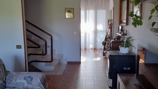 Villa a schiera in venditaMontecchio Emilia