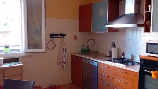 App.to 2 camere in venditaReggio Emilia - Vic. Centro Storico