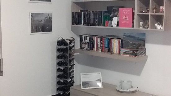 App.to 2 camere in venditaReggio Emilia - Circonvallazione